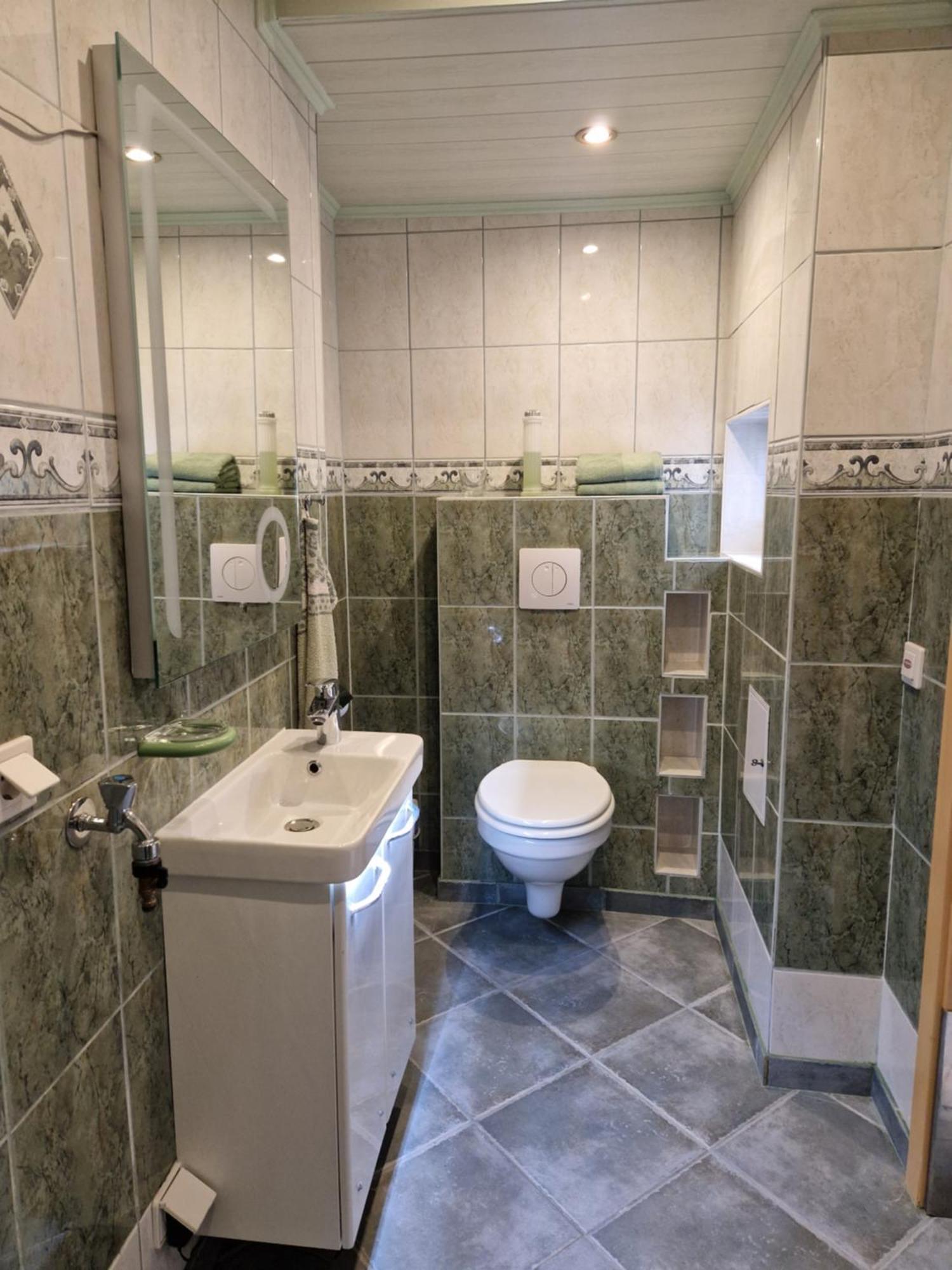 Ferienwohnung Am Oepitzer Berg Pößneck Екстериор снимка